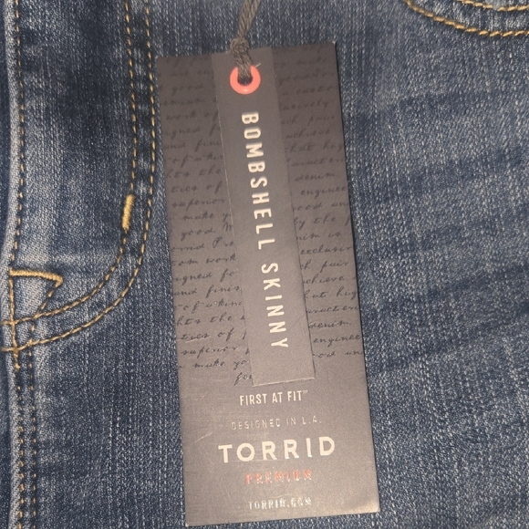 Torrid Premium Stretch Bombshell Skinny Tides Distressed Jeans - Picture 4 of 10